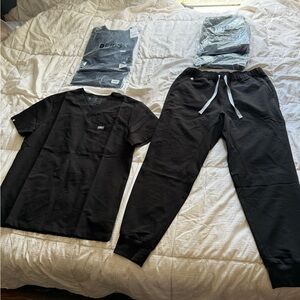 SCRUBS! Set of 3. Ordered mediums from Figs and got Smalls. Make me an offer!!